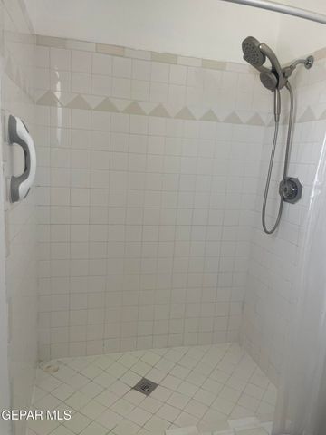 2849 Beachcomber Drive B, El Paso, TX 79936