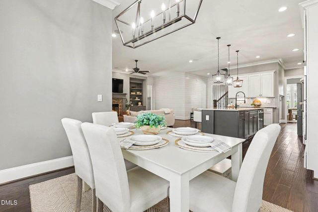 108 Split Trunk Path, Holly Springs, NC 27540
