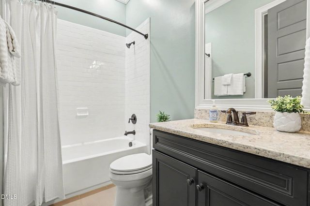 108 Split Trunk Path, Holly Springs, NC 27540