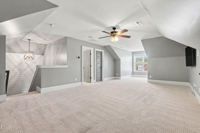 108 Split Trunk Path, Holly Springs, NC 27540