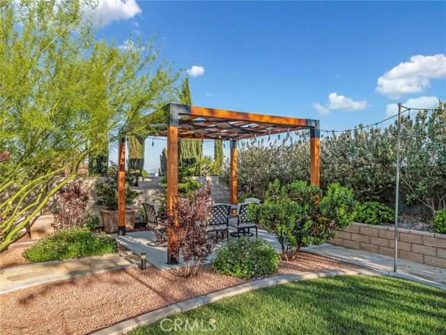 17795 Sunburst Road, Victorville, CA 92395