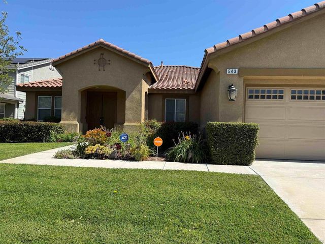543 Silverhawk Dr, Corona, CA 92879