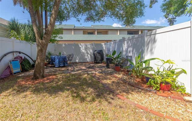 802 8TH STREET N 802, St Petersburg, FL 33701