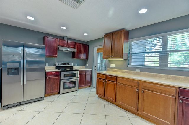 802 8TH STREET N 802, St Petersburg, FL 33701