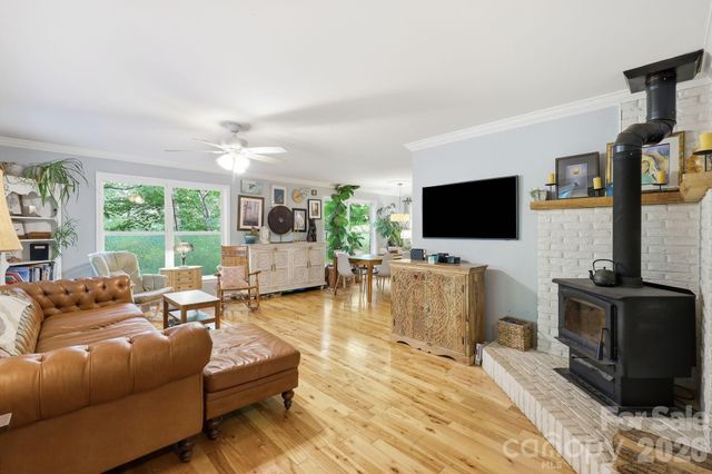 2 Coneflower Court, Black Mountain, NC 28711