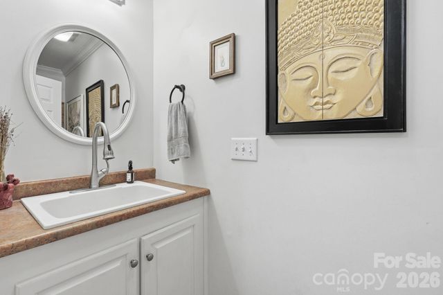 2 Coneflower Court, Black Mountain, NC 28711