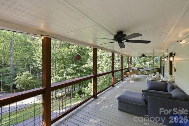 2 Coneflower Court, Black Mountain, NC 28711