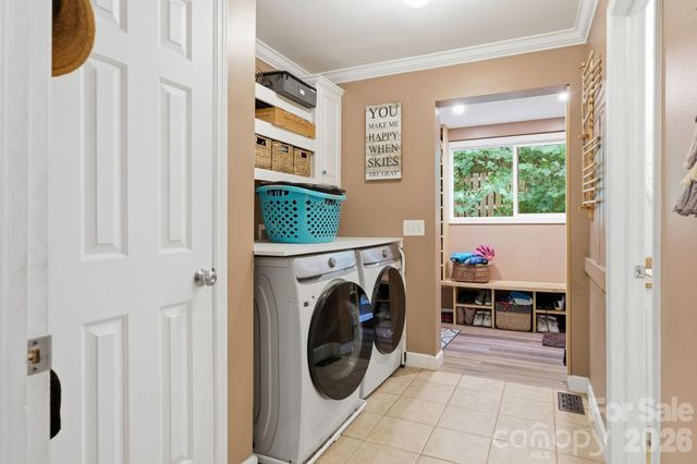 2 Coneflower Court, Black Mountain, NC 28711