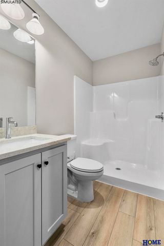 10009 Edgewater Lane, Lincoln, NE 68527