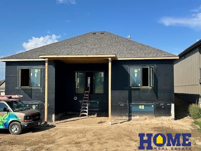 10009 Edgewater Lane, Lincoln, NE 68527