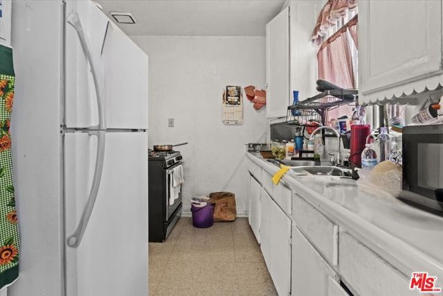 139 W Florence Avenue, Los Angeles, CA 90003