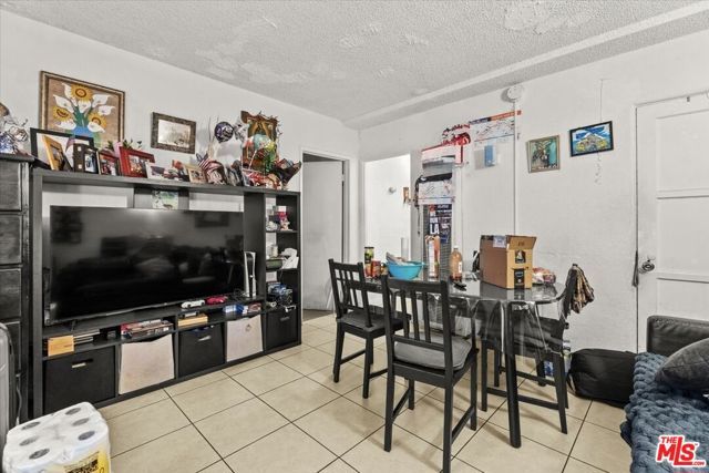 139 W Florence Avenue, Los Angeles, CA 90003