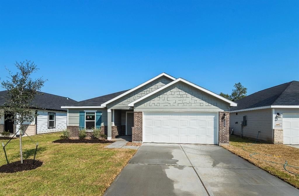 803 Stoney Point Lane, Dayton, TX 77535