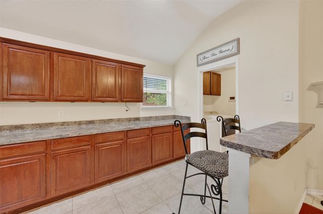 7424 Lake Front Trail, Arlington, TX 76002