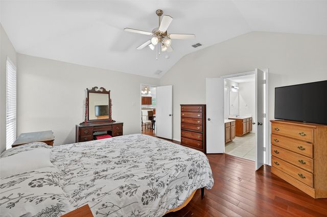 7424 Lake Front Trail, Arlington, TX 76002