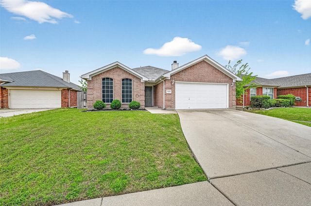 7424 Lake Front Trail, Arlington, TX 76002