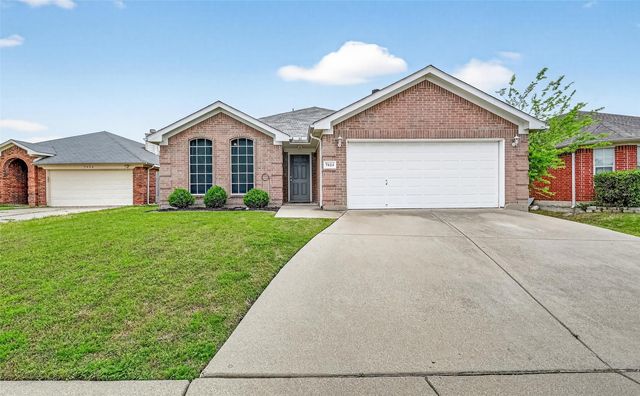 7424 Lake Front Trail, Arlington, TX 76002