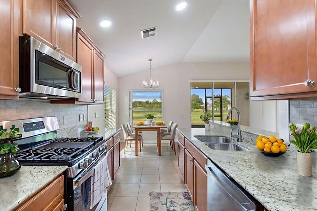 418 DEL SOL AVENUE, Davenport, FL 33837