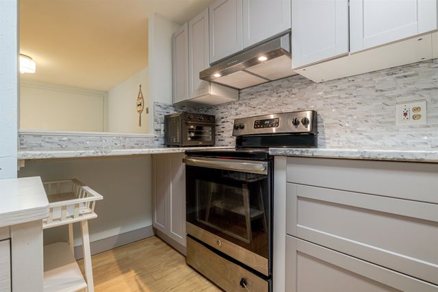 37 Alice Dr Apt 28, Concord, NH 03303