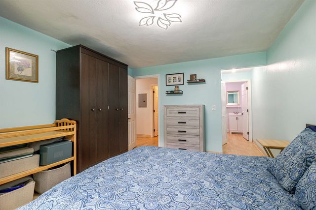 37 Alice Dr Apt 28, Concord, NH 03303