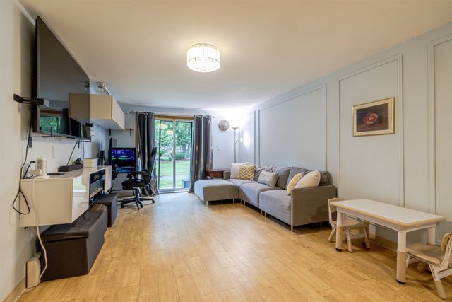 37 Alice Dr Apt 28, Concord, NH 03303