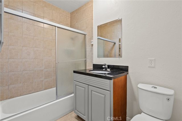 11025 Kittridge 134, North Hollywood, CA 91606