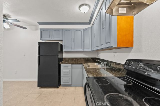 11025 Kittridge 134, North Hollywood, CA 91606
