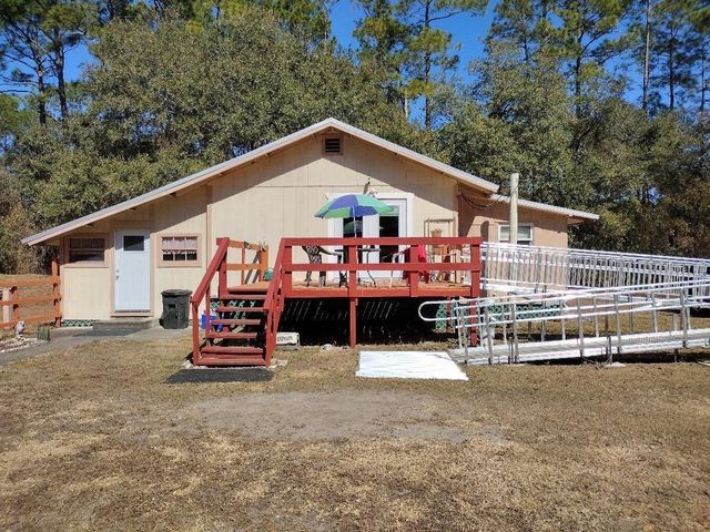 1916 LAUREL AVENUE, Bunnell, FL 32110