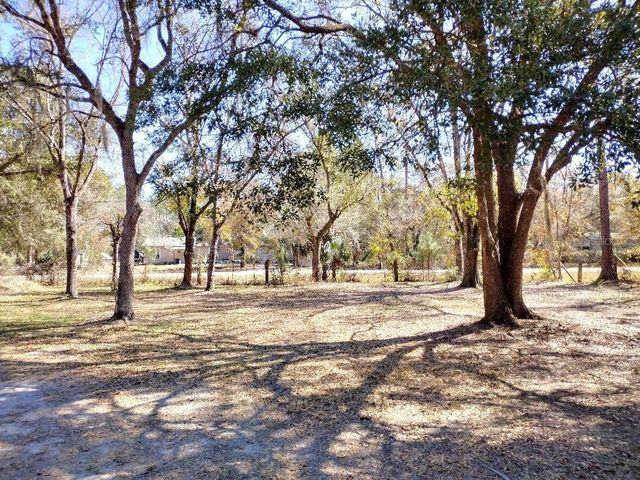 1916 LAUREL AVENUE, Bunnell, FL 32110