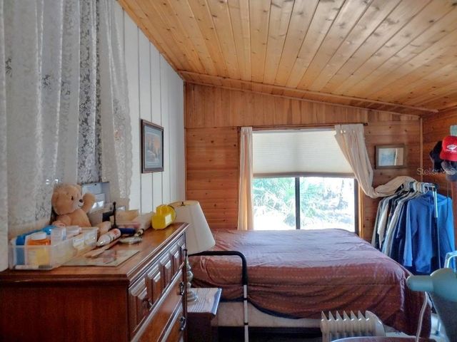 1916 LAUREL AVENUE, Bunnell, FL 32110