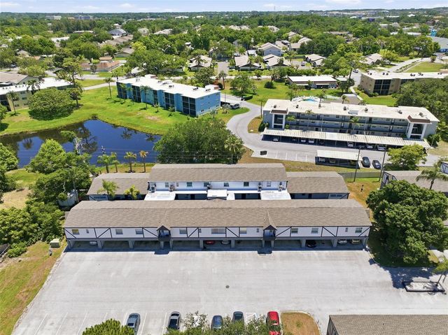 1127 KING ARTHUR COURT 316, Dunedin, FL 34698