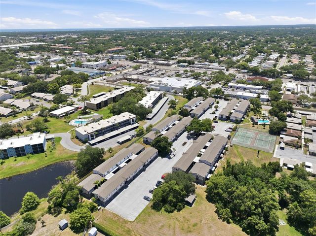 1127 KING ARTHUR COURT 316, Dunedin, FL 34698