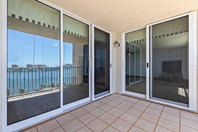 736 ISLAND WAY 504, Clearwater Beach, FL 33767