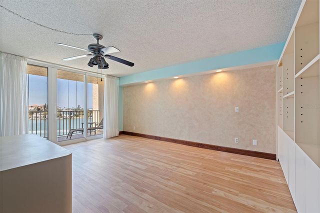 736 ISLAND WAY 504, Clearwater Beach, FL 33767