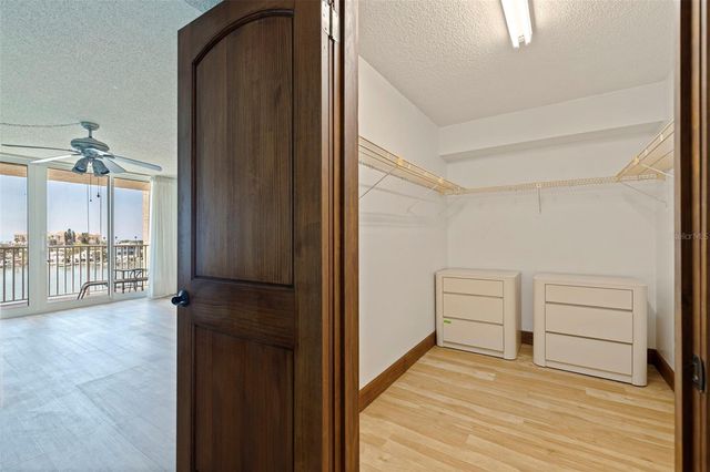 736 ISLAND WAY 504, Clearwater Beach, FL 33767