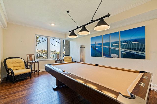 736 ISLAND WAY 504, Clearwater Beach, FL 33767