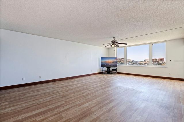 736 ISLAND WAY 504, Clearwater Beach, FL 33767