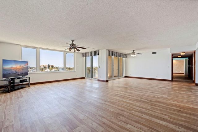 736 ISLAND WAY 504, Clearwater Beach, FL 33767