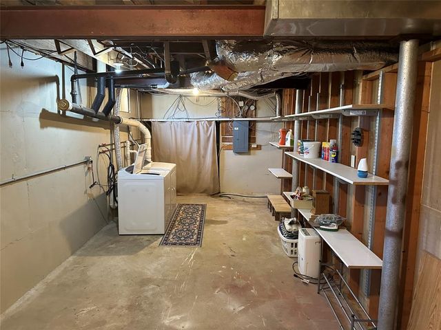 2741 Alpine Road, Eau Claire, WI 54703