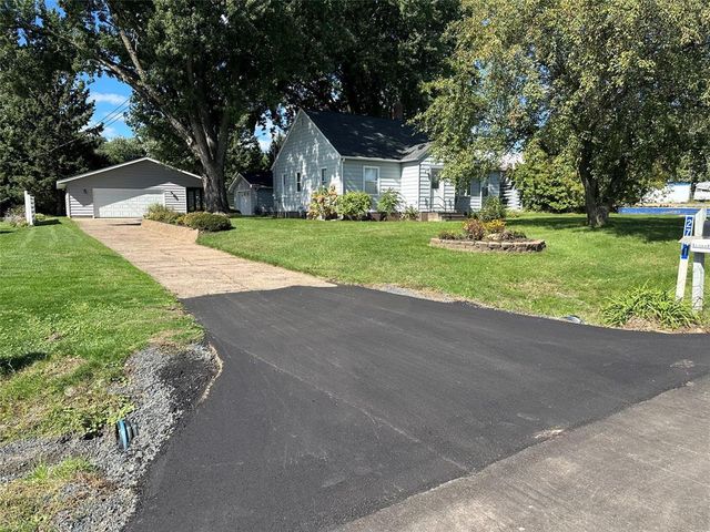 2741 Alpine Road, Eau Claire, WI 54703