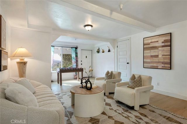 1836 Peterson Avenue, South Pasadena, CA 91030