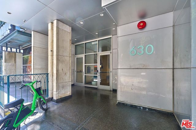 630 W 6th Street 313, Los Angeles, CA 90017