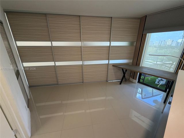 3300 NE 192nd Street 1109, Aventura, FL 33180