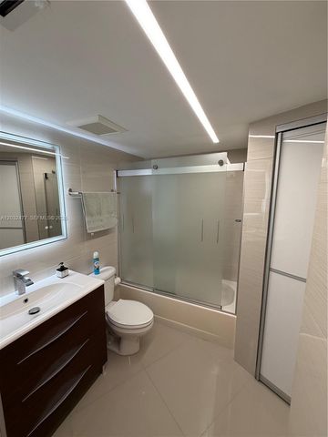 3300 NE 192nd Street 1109, Aventura, FL 33180