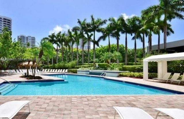 3300 NE 192nd Street 1109, Aventura, FL 33180