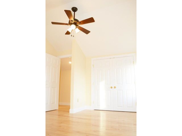 235 North Street, Burlington, VT 05401