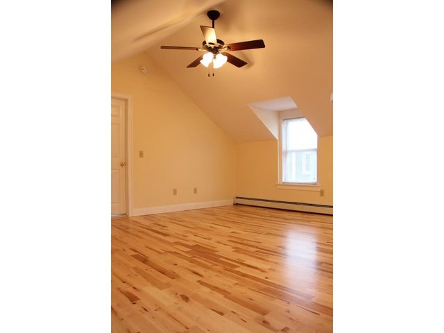 235 North Street, Burlington, VT 05401