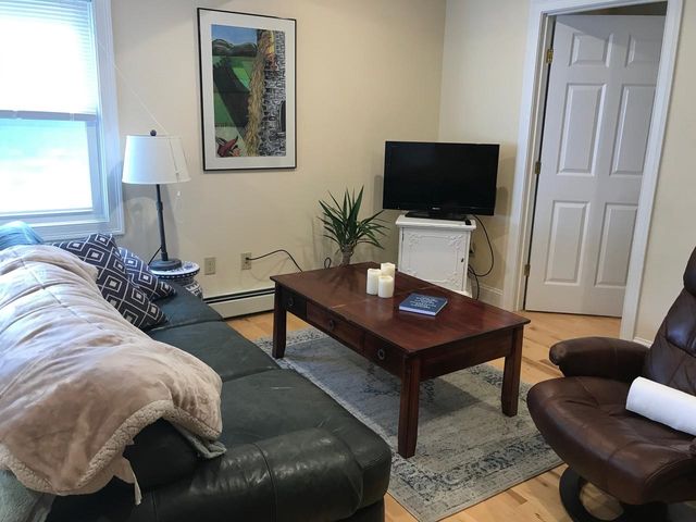 235 North Street, Burlington, VT 05401