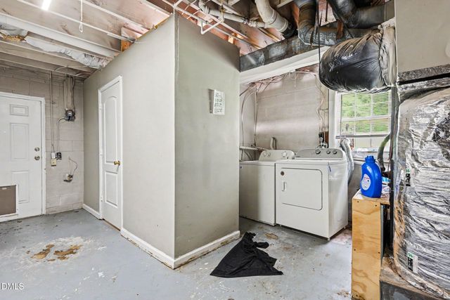 1809 Pinedale Drive, Raleigh, NC 27603