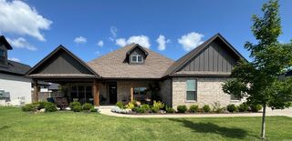 7317 Lake Point Circle, Benton, AR 72019